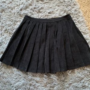 Pleated corduroy skirt